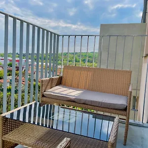 https://central-modern-flat-with-balcony.vienna-besthotels.com